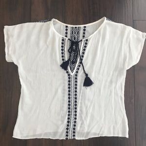 ⚪️ White Blouse ⚪️